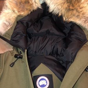 Canada Goose Jackets & Coats - canada goose jacket!! Canada Goose Jackets & Coats - canada goose jacket!!